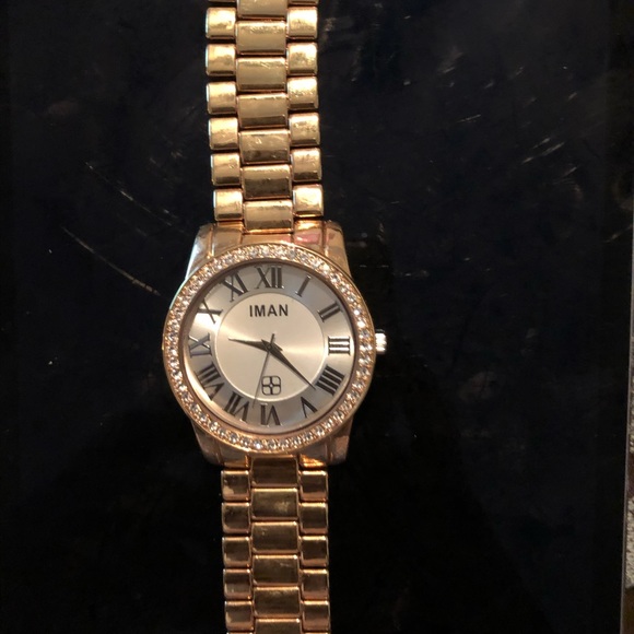 Very stylish watches with bling - Picture 5 of 6